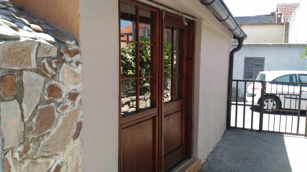 Apartment Luka Ποντγορίτσα Εξωτερικό φωτογραφία